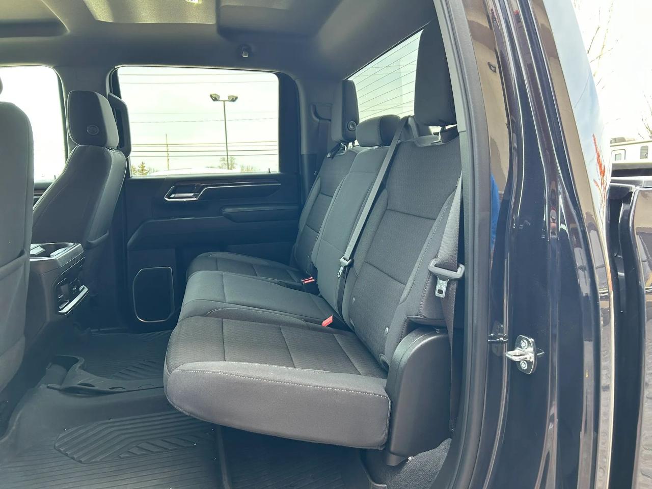 Chevrolet Silverado 2500HD LT Crew Cab Long Box 4WD 2024