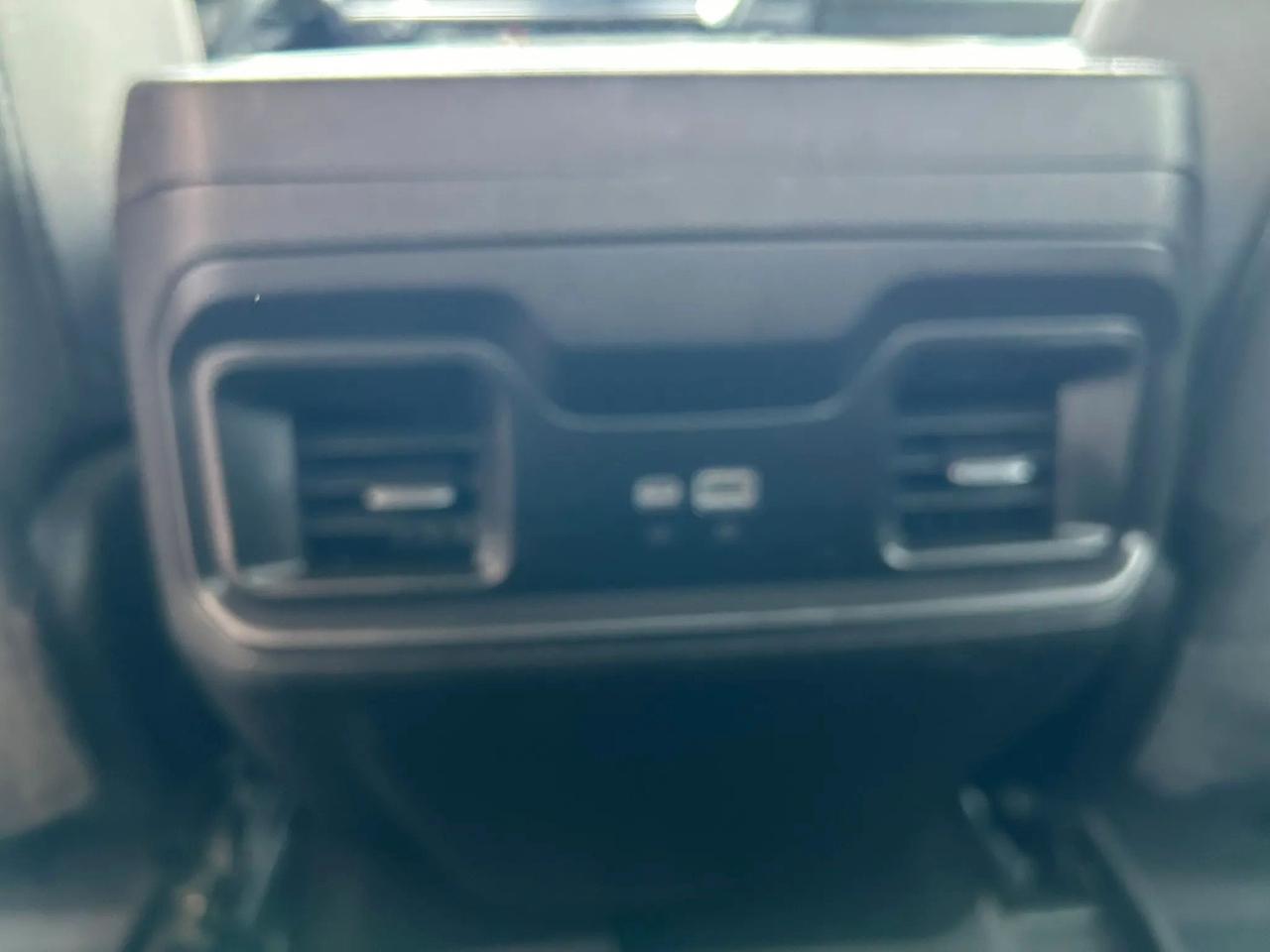 Chevrolet Silverado 2500HD LT Crew Cab Long Box 4WD 2024