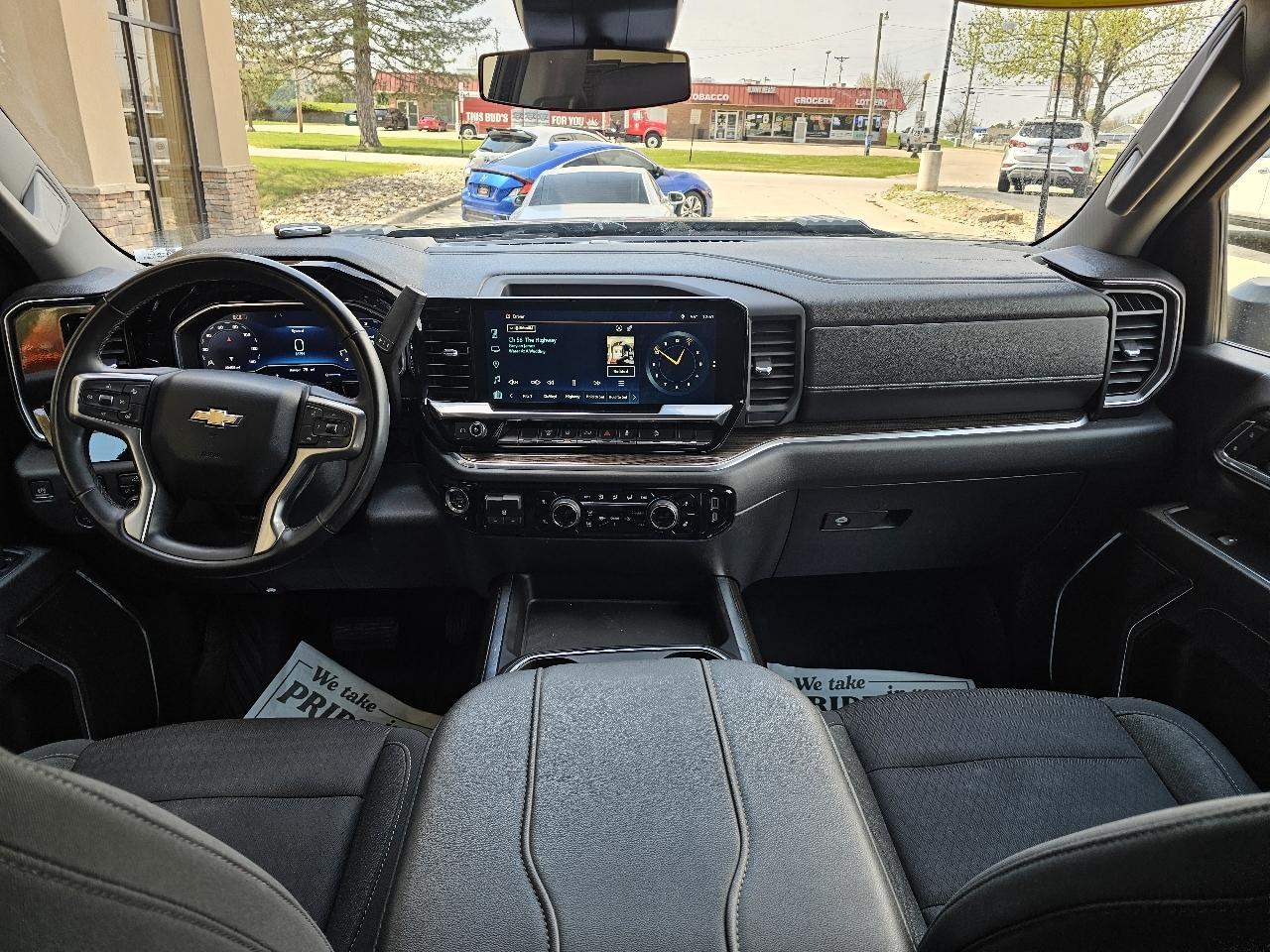 Chevrolet Silverado 2500HD LT2 Crew Cab Std. Box 4WD 2024