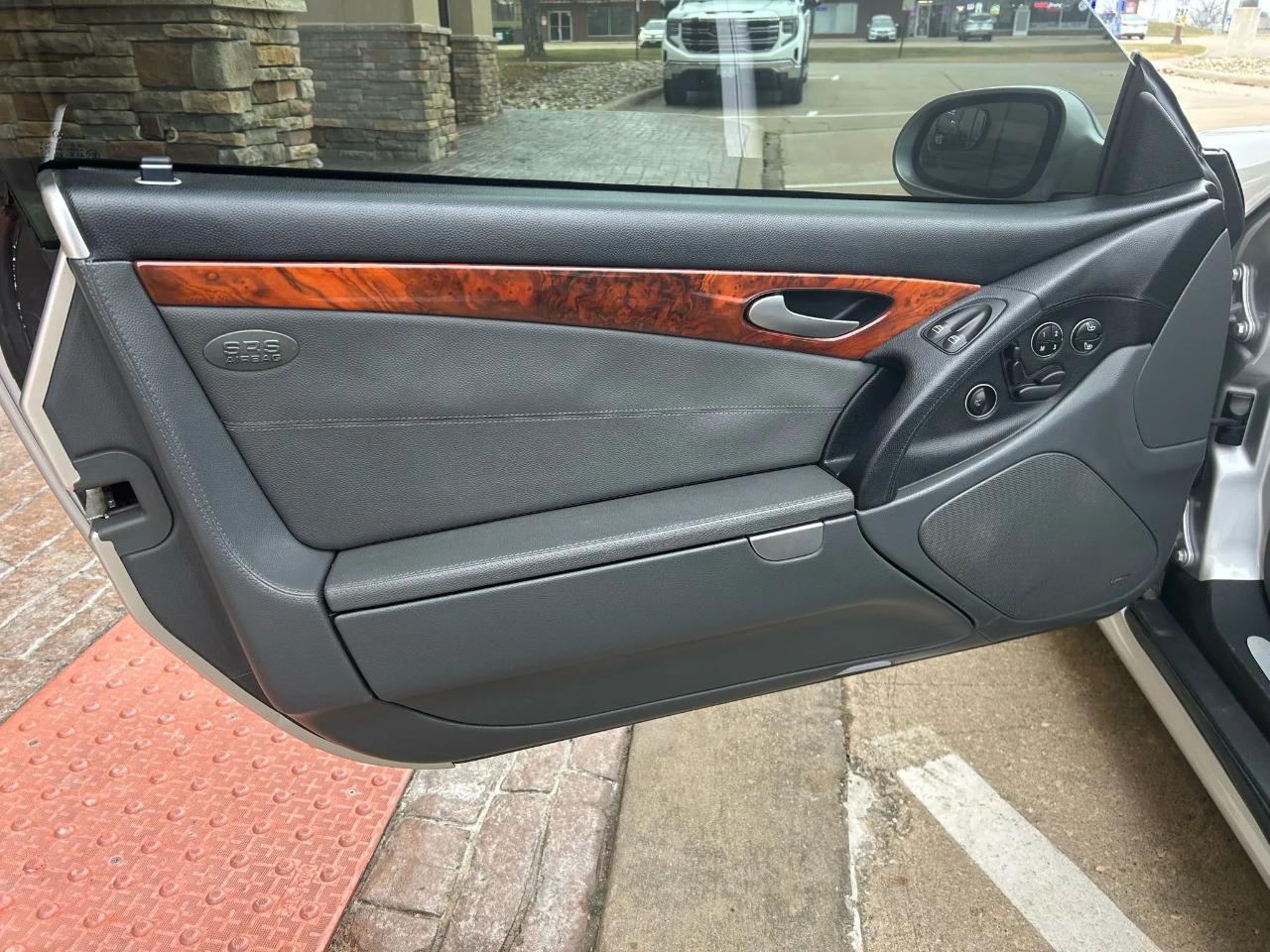 Mercedes-Benz SL-Class SL500 2003