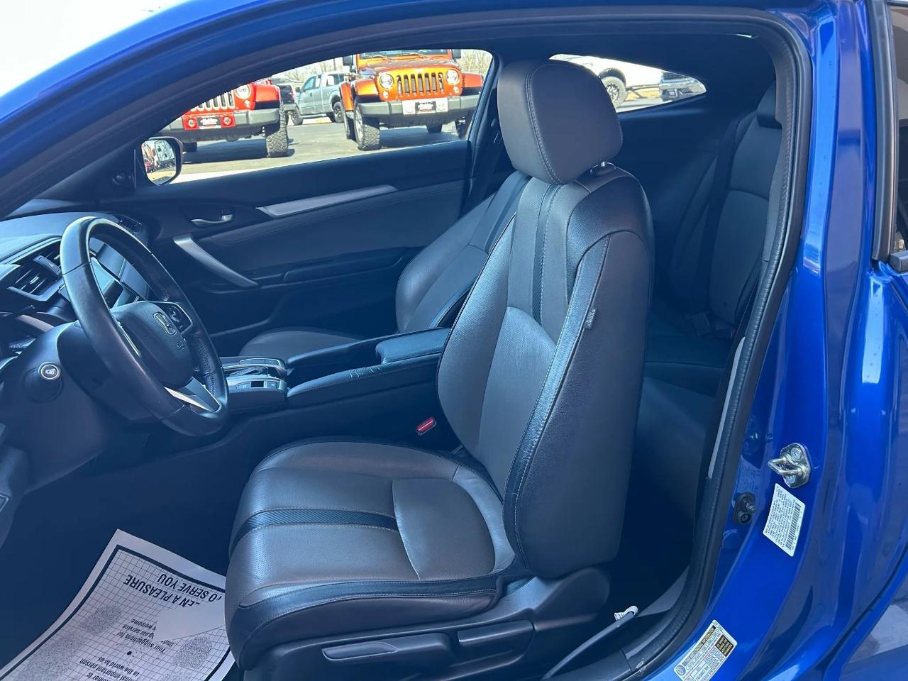 Honda Civic EX-L Coupe CVT 2017