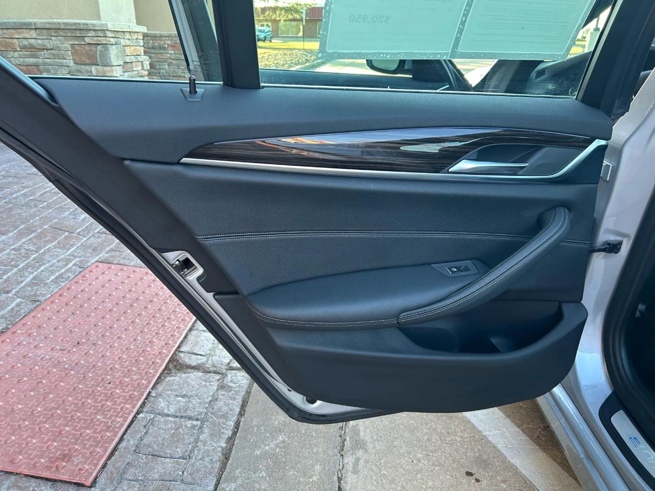 BMW 5-Series 530e xDrive iPerformance 2018