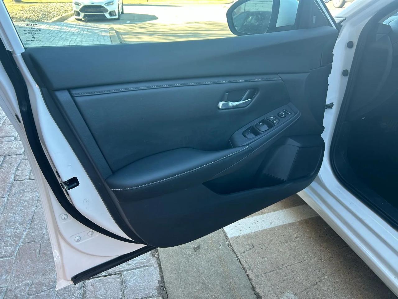 Nissan Sentra SV 2023