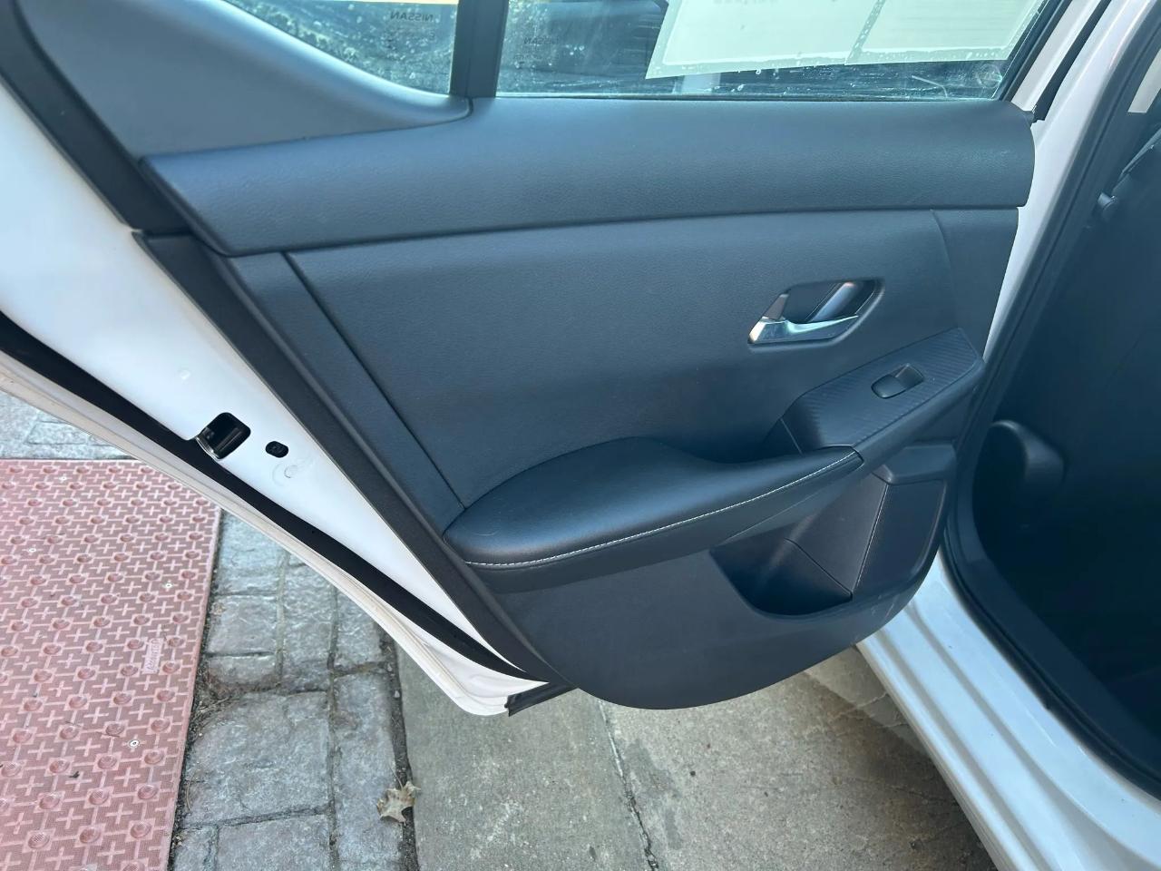 Nissan Sentra SV 2023