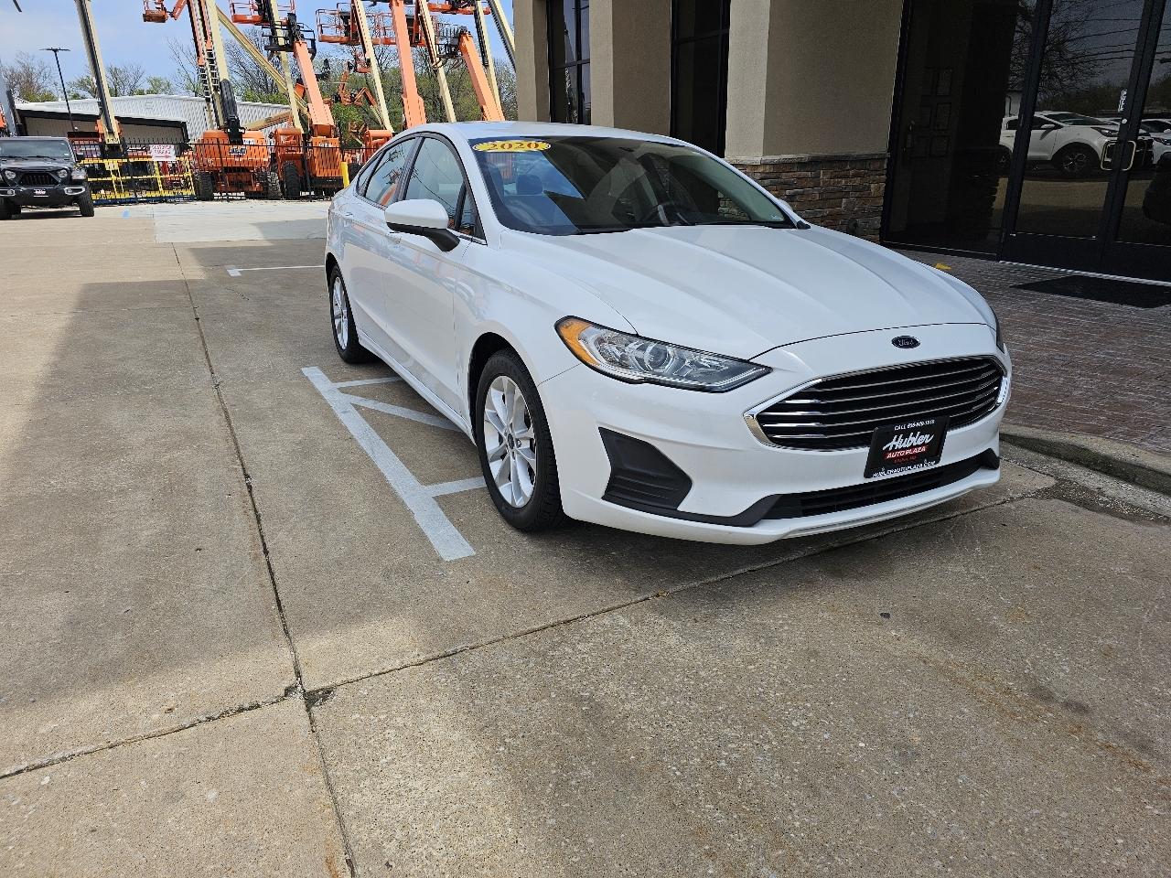 2020 Ford Fusion SE