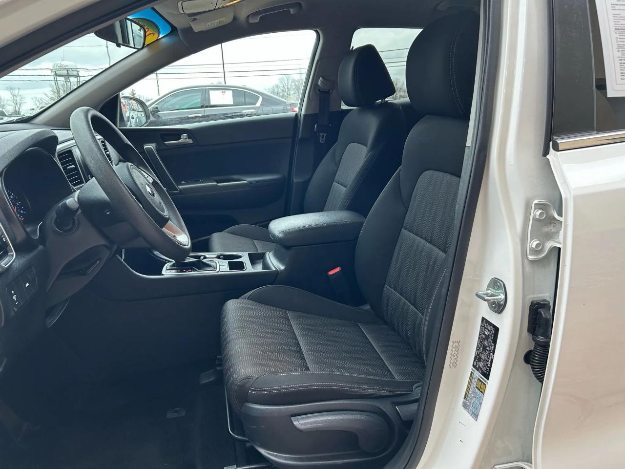 Kia Sportage LX FWD 2020