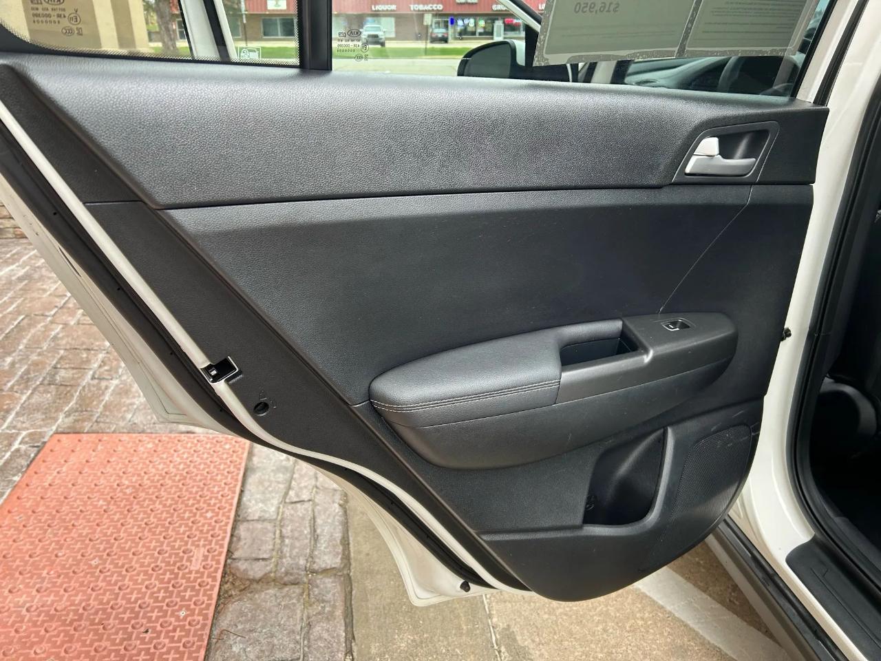 Kia Sportage LX FWD 2020