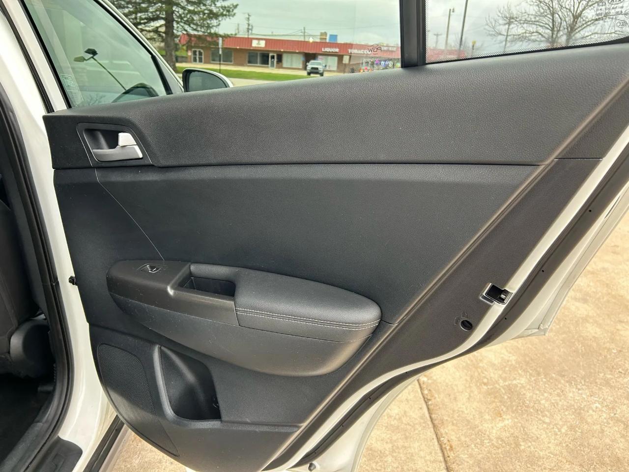 Kia Sportage LX FWD 2020