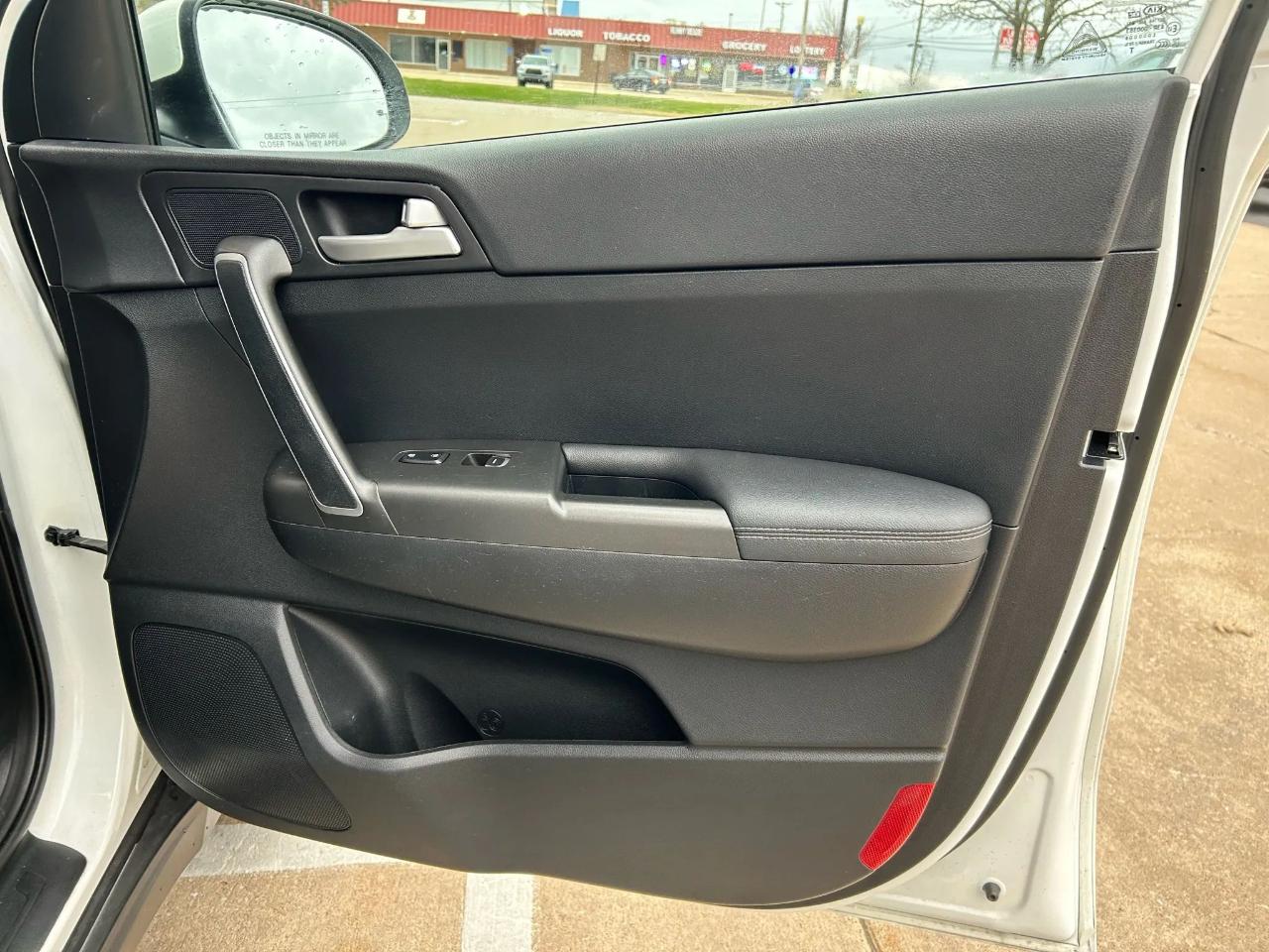 Kia Sportage LX FWD 2020