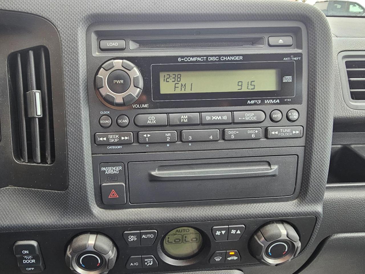 Honda Ridgeline RTL w/ Leather 2013