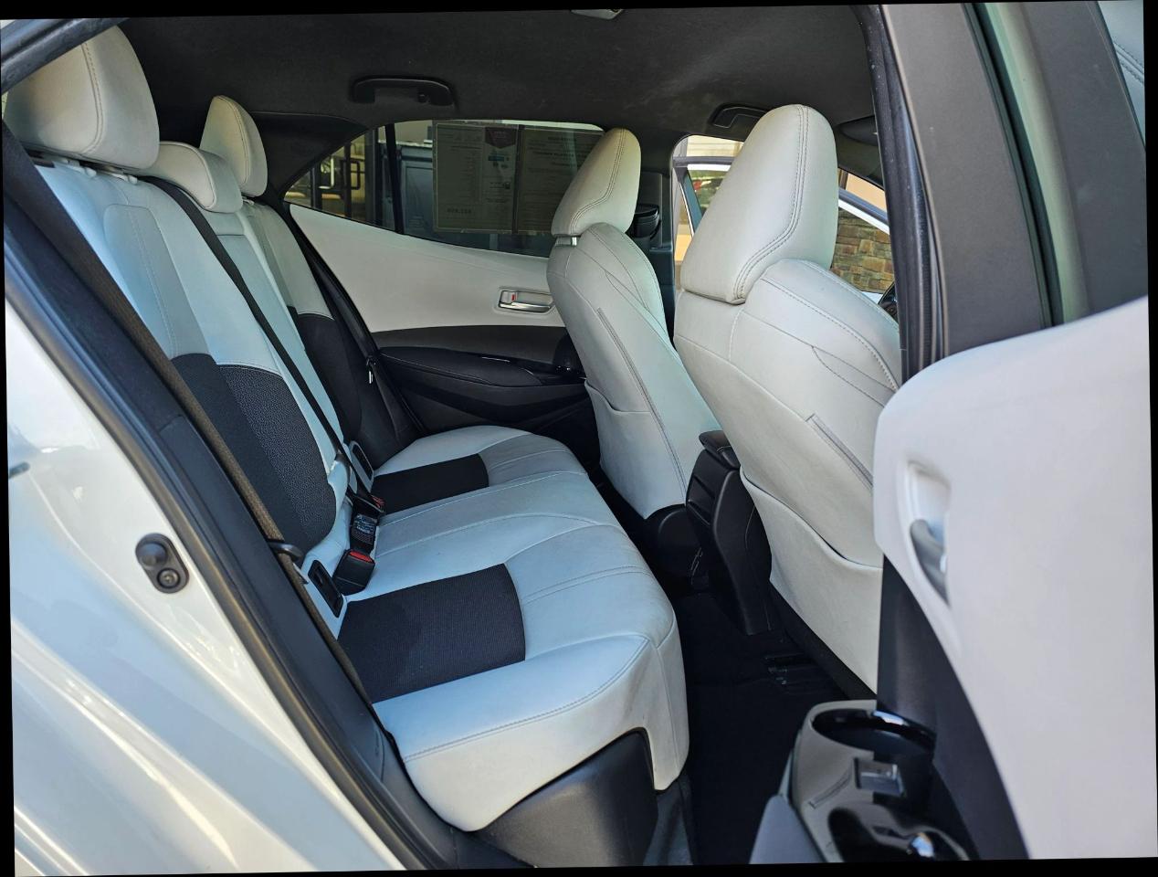 Toyota Corolla XSE Hatchback CVT 2021