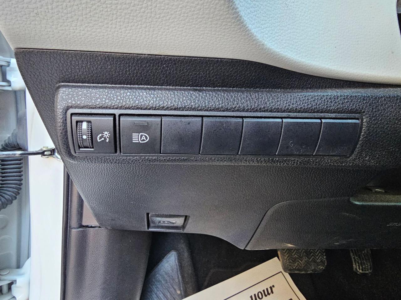 Toyota Corolla XSE Hatchback CVT 2021