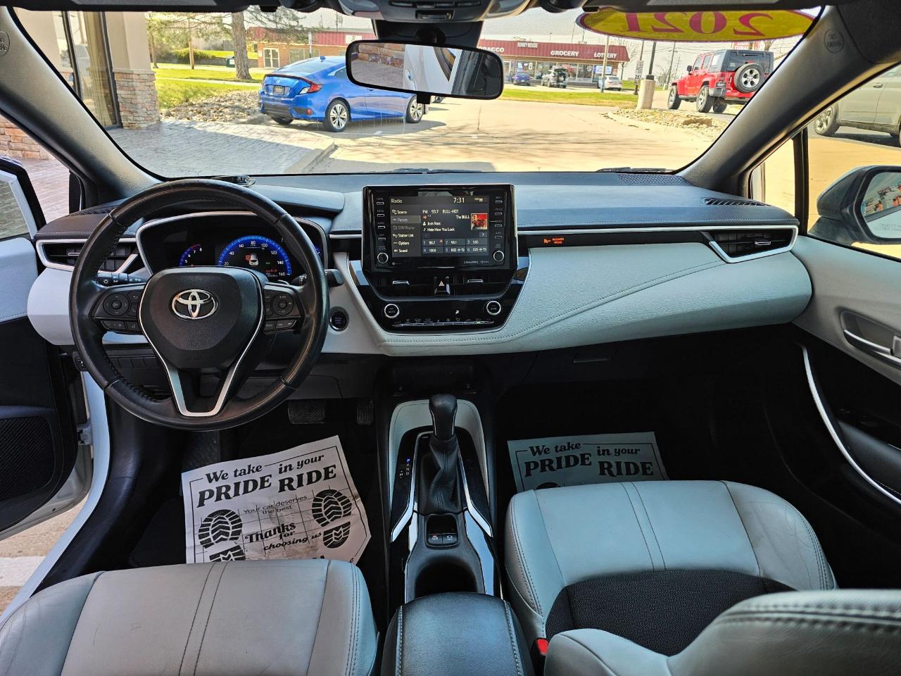 Toyota Corolla XSE Hatchback CVT 2021