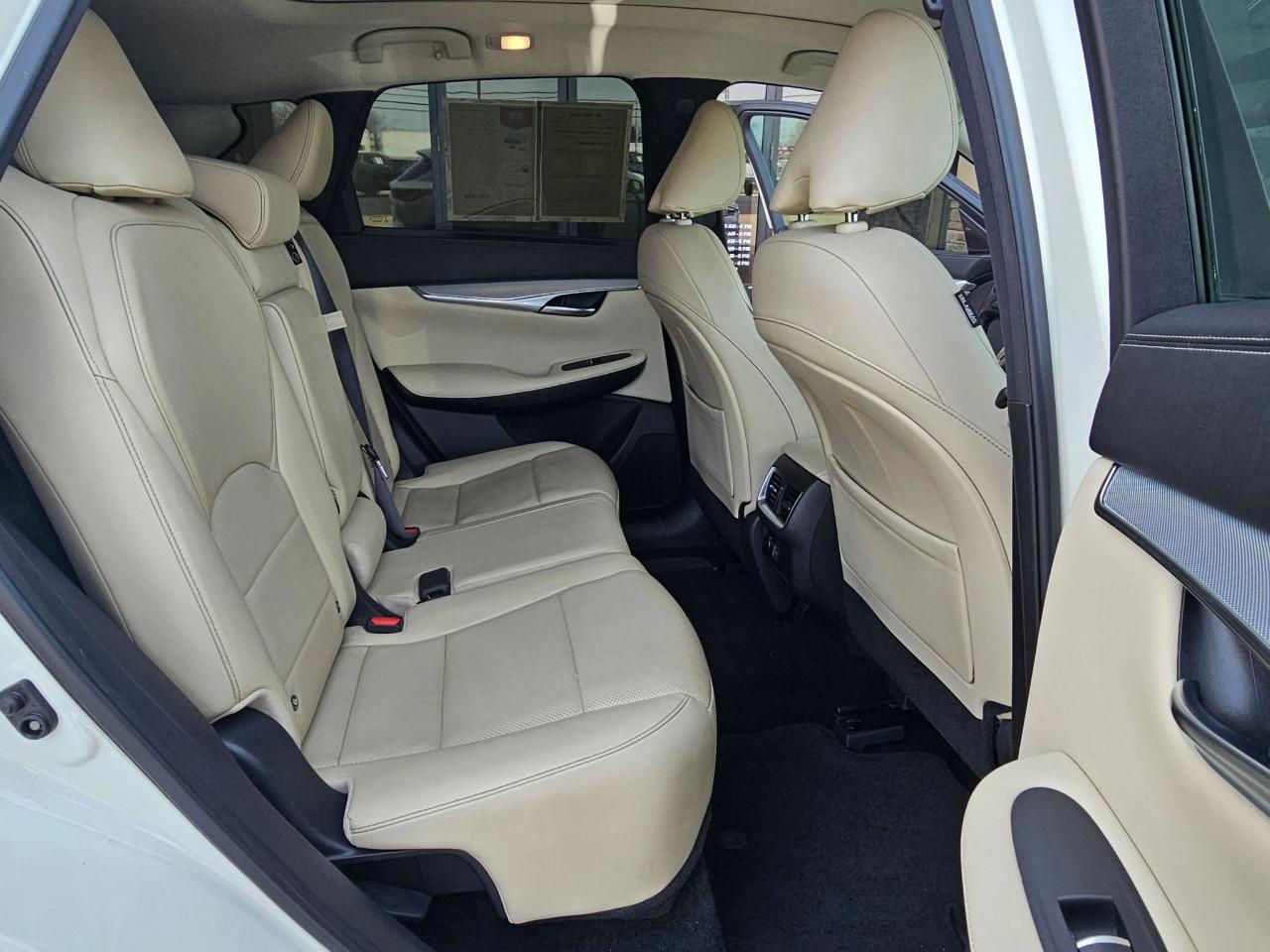 Infiniti QX50 PURE AWD 2020