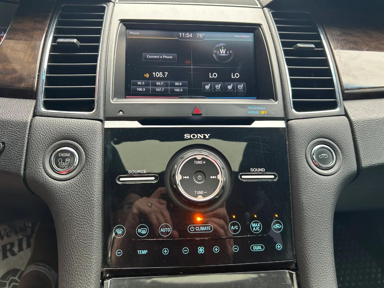 Ford Taurus Limited FWD 2013