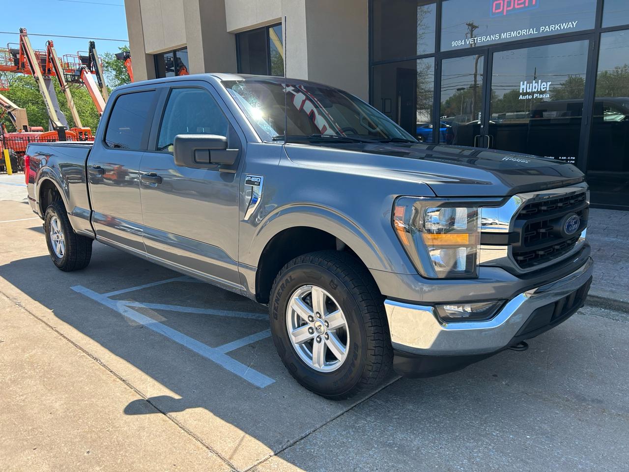 Ford F-150 XLT 4WD SuperCrew 6.5' Box 2023