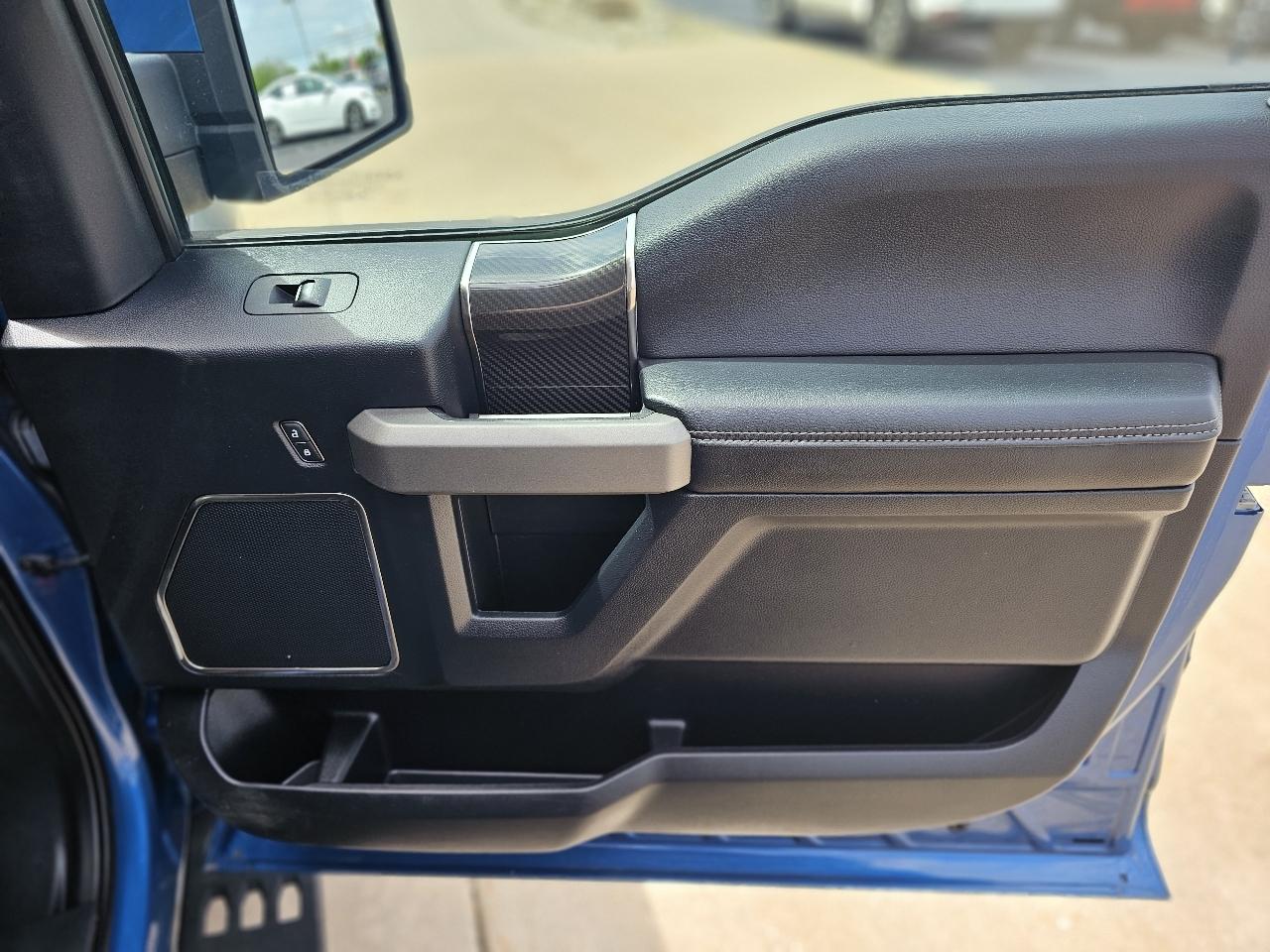 Ford F-150 Raptor SuperCrew 4WD 2020