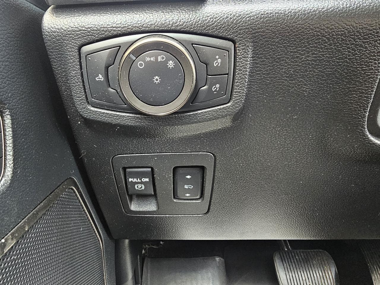 Ford F-150 Raptor SuperCrew 4WD 2020