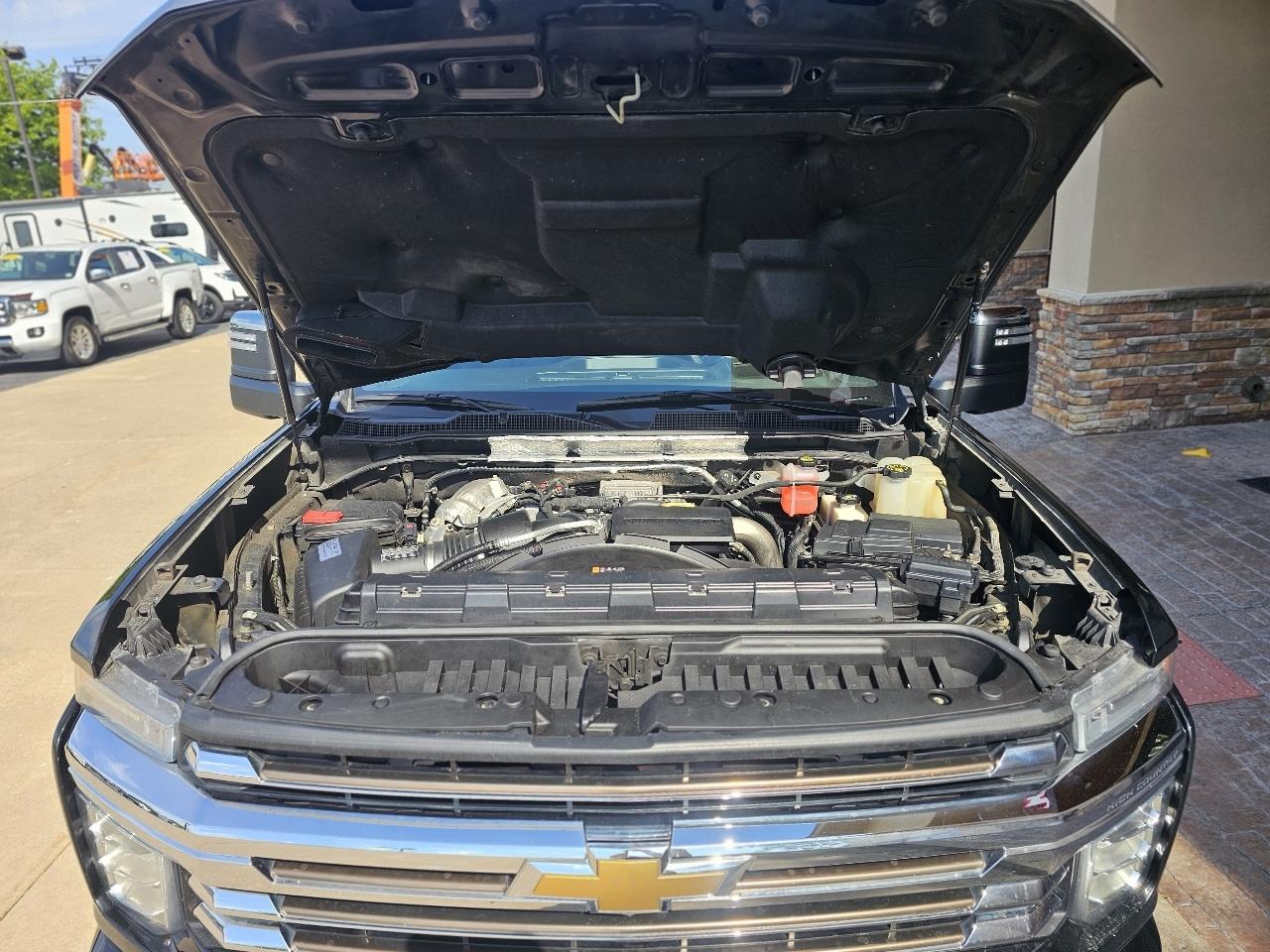 Chevrolet Silverado 2500HD High Country Crew Cab Long Box 4WD 2020
