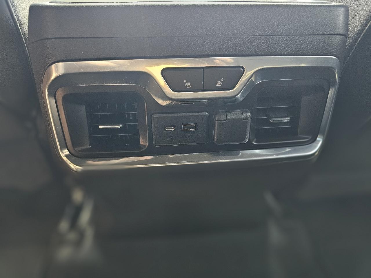 Chevrolet Silverado 2500HD High Country Crew Cab Long Box 4WD 2020