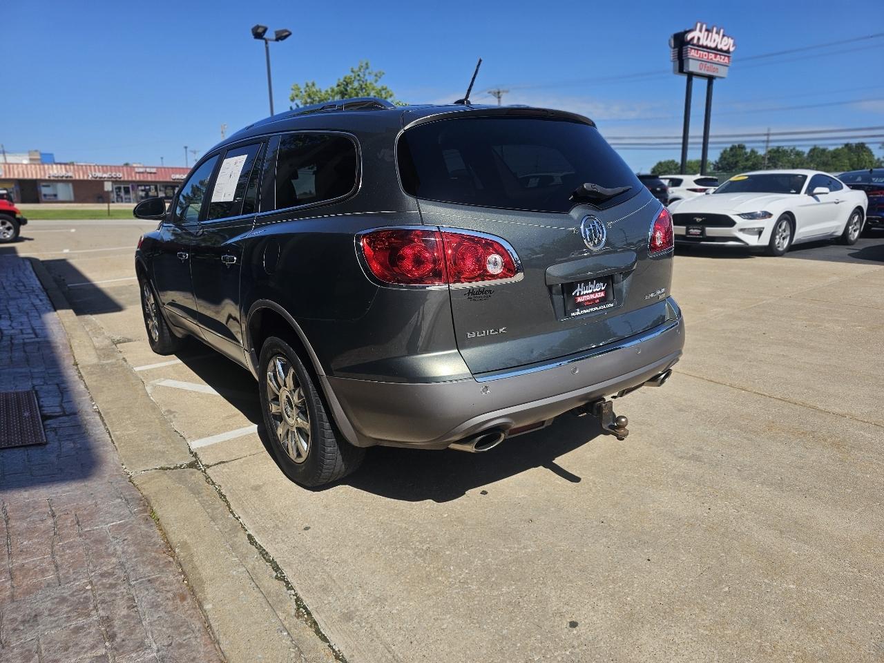 Buick Enclave CXL-2 FWD 2011
