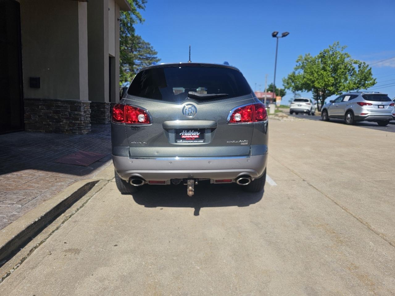 Buick Enclave CXL-2 FWD 2011