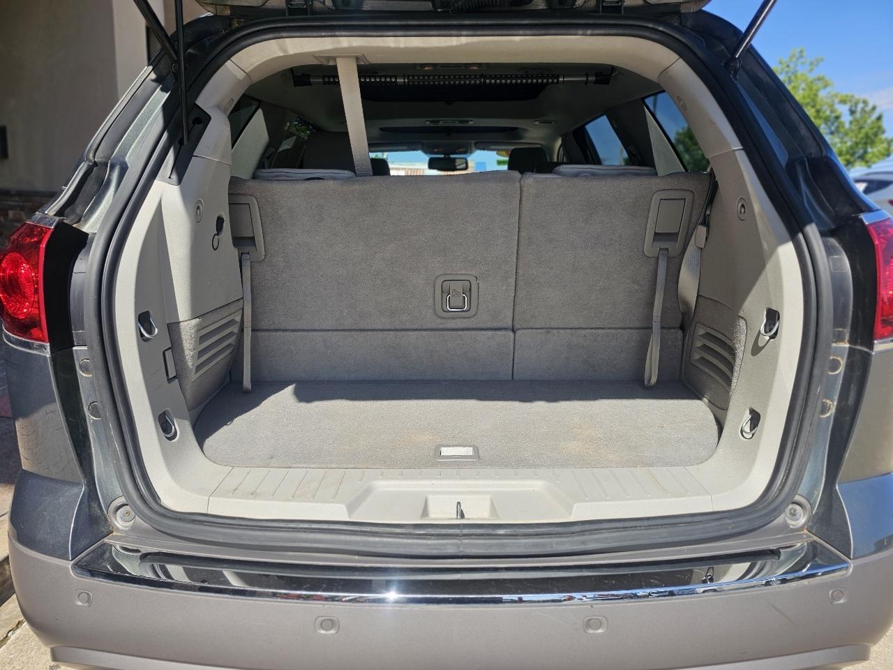 Buick Enclave CXL-2 FWD 2011
