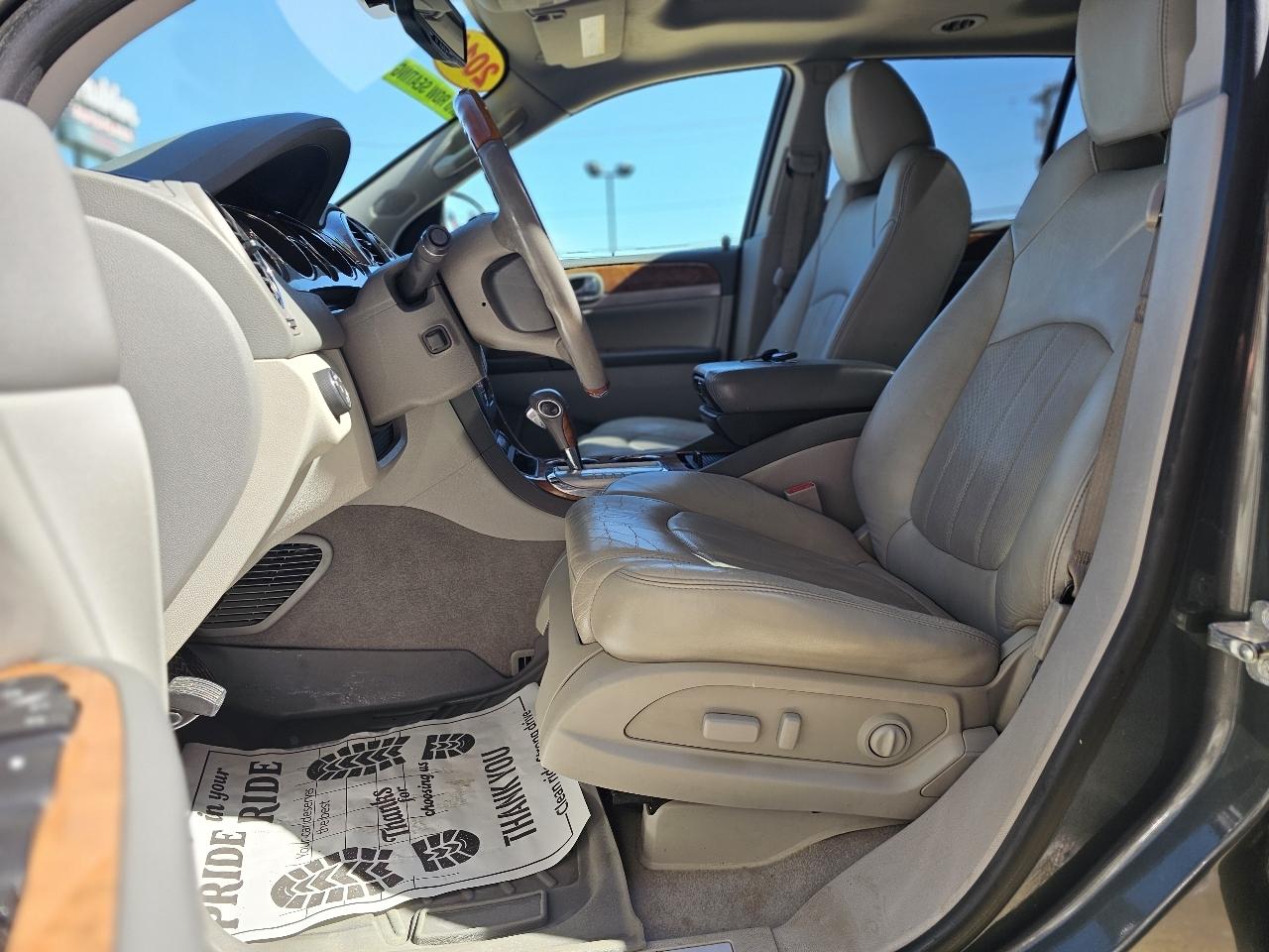 Buick Enclave CXL-2 FWD 2011