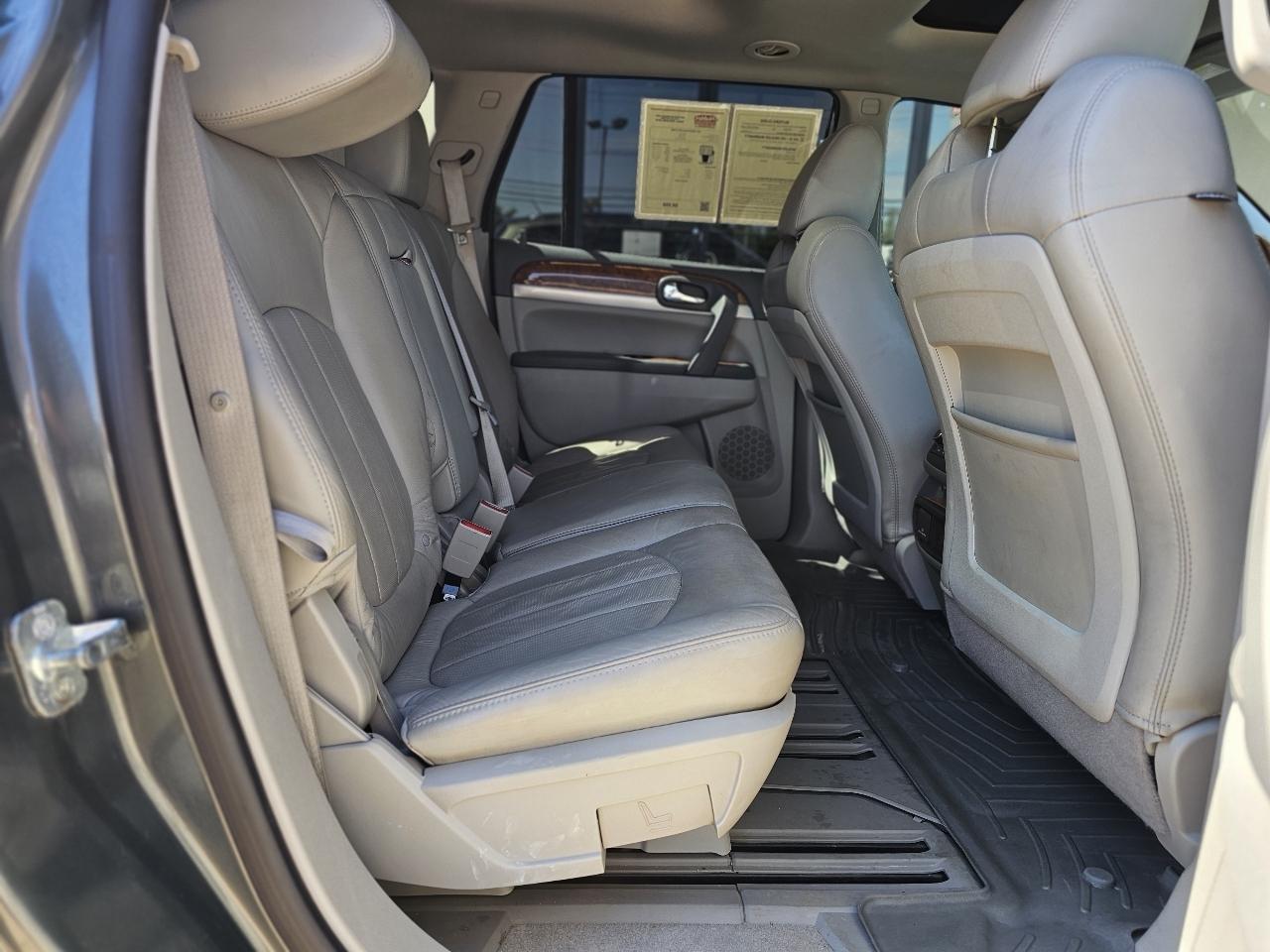 Buick Enclave CXL-2 FWD 2011