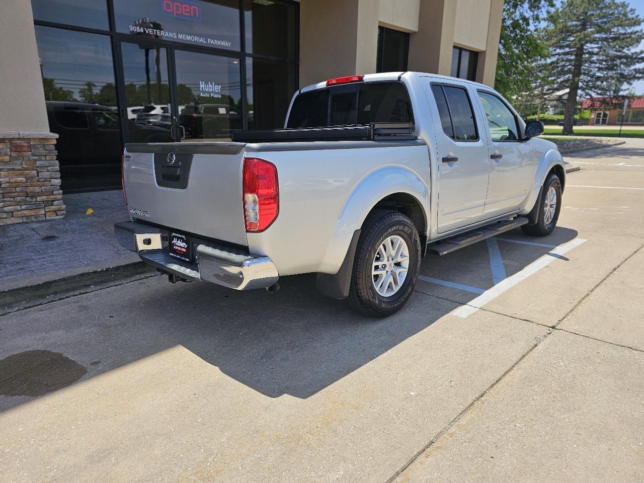 Nissan Frontier S Crew Cab 5AT 2WD 2018