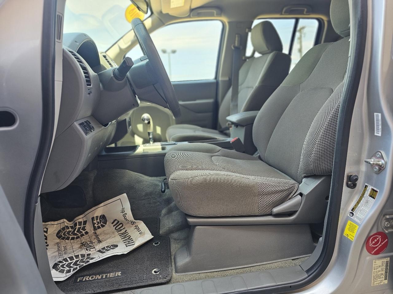 Nissan Frontier S Crew Cab 5AT 2WD 2018