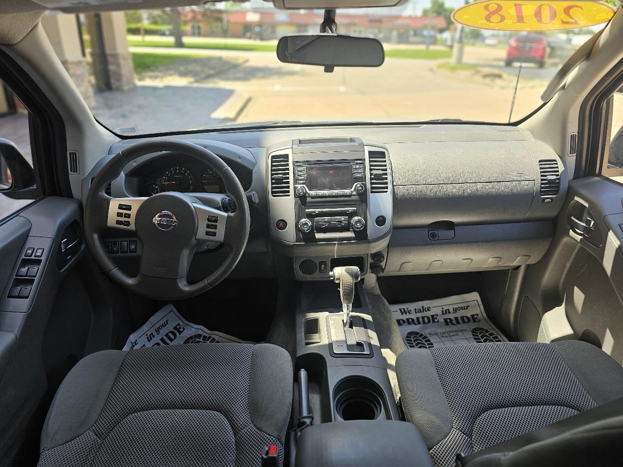 Nissan Frontier S Crew Cab 5AT 2WD 2018