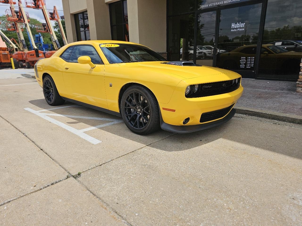 2017 Dodge Challenger 392 Scat Pack Shaker's photo