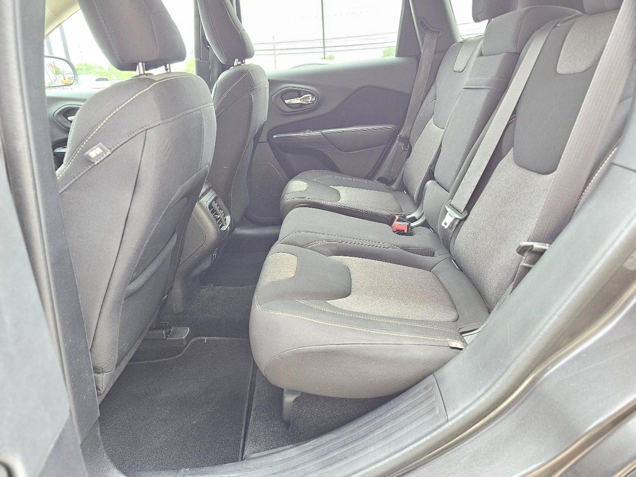 Jeep Cherokee Latitude 4WD 2014