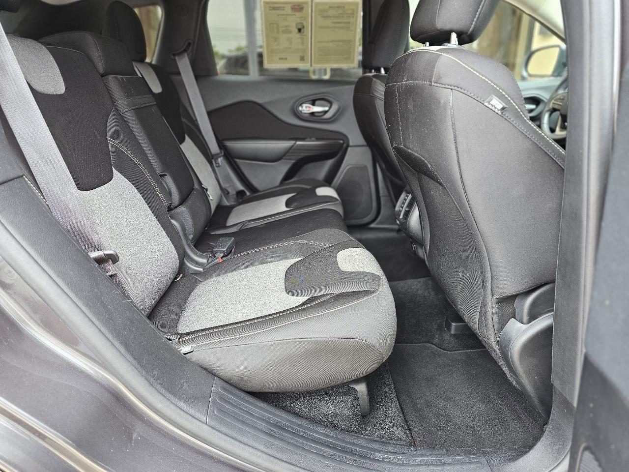 Jeep Cherokee Latitude 4WD 2014