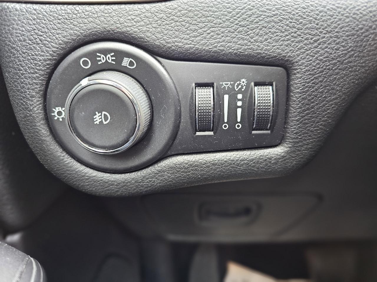 Jeep Cherokee Latitude 4WD 2014