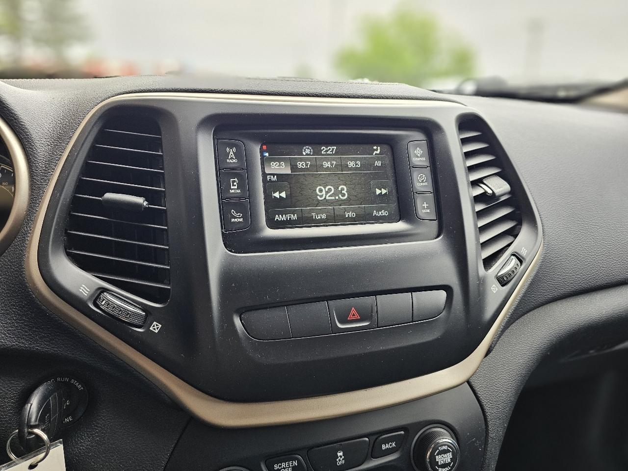 Jeep Cherokee Latitude 4WD 2014