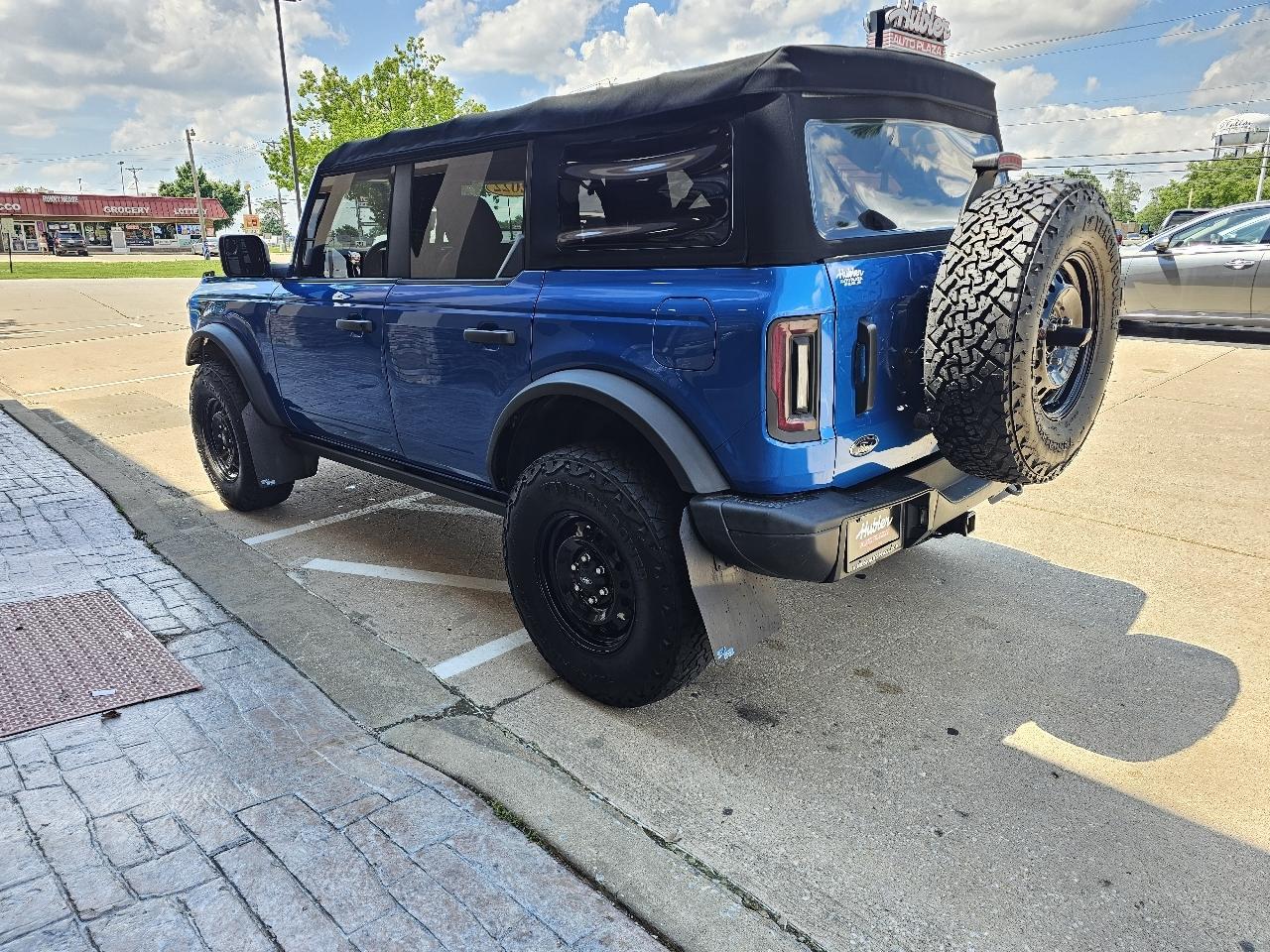 Ford Bronco Black Diamond 4-Door 2022