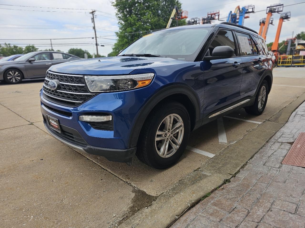 Ford Explorer XLT 2022