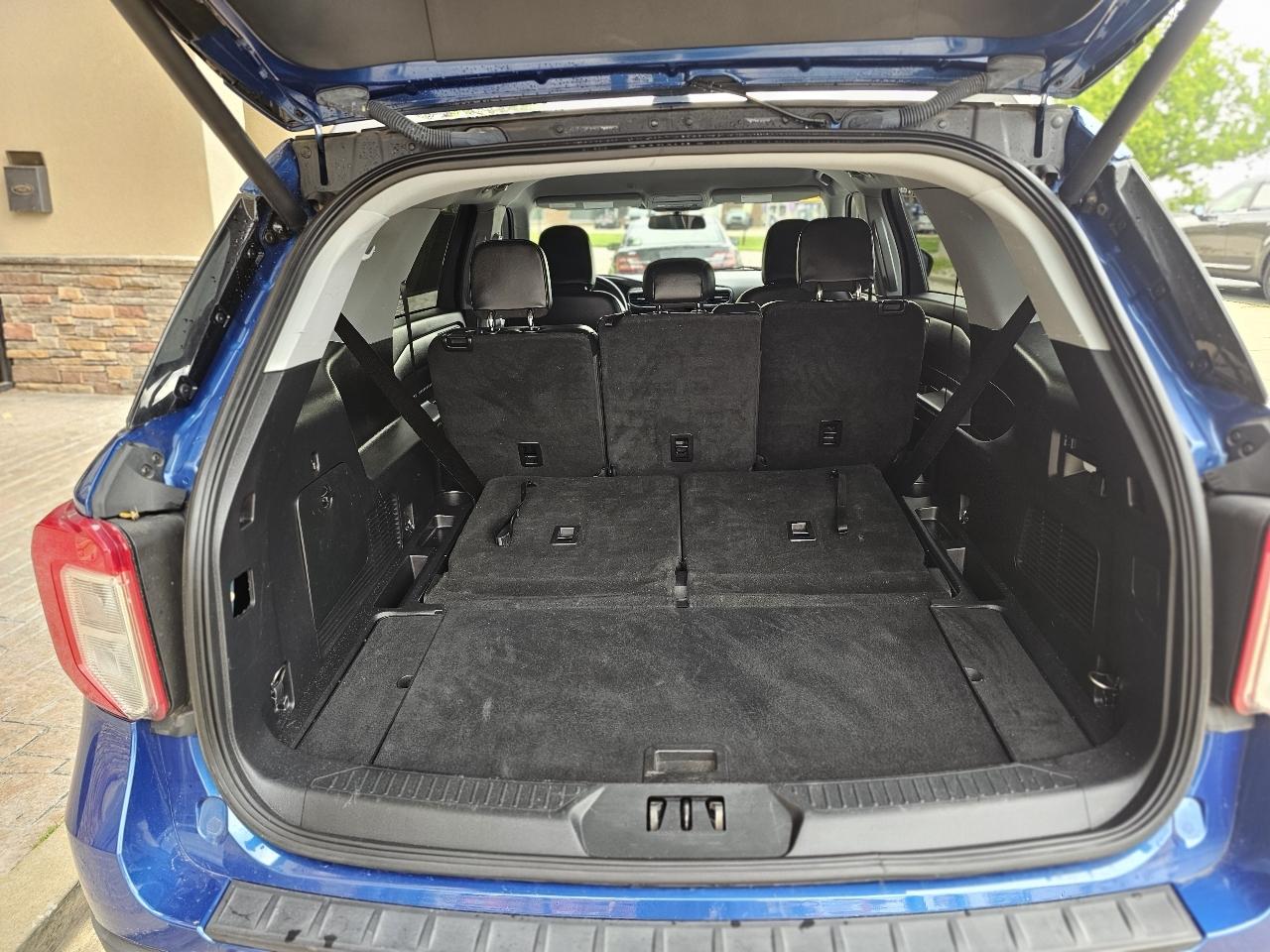 Ford Explorer XLT 2022