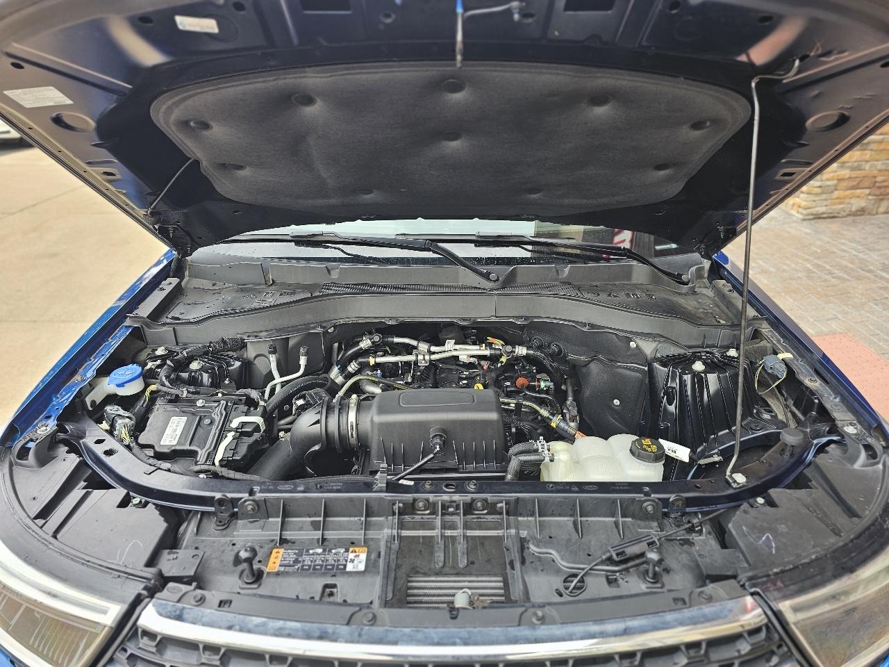 Ford Explorer XLT 2022