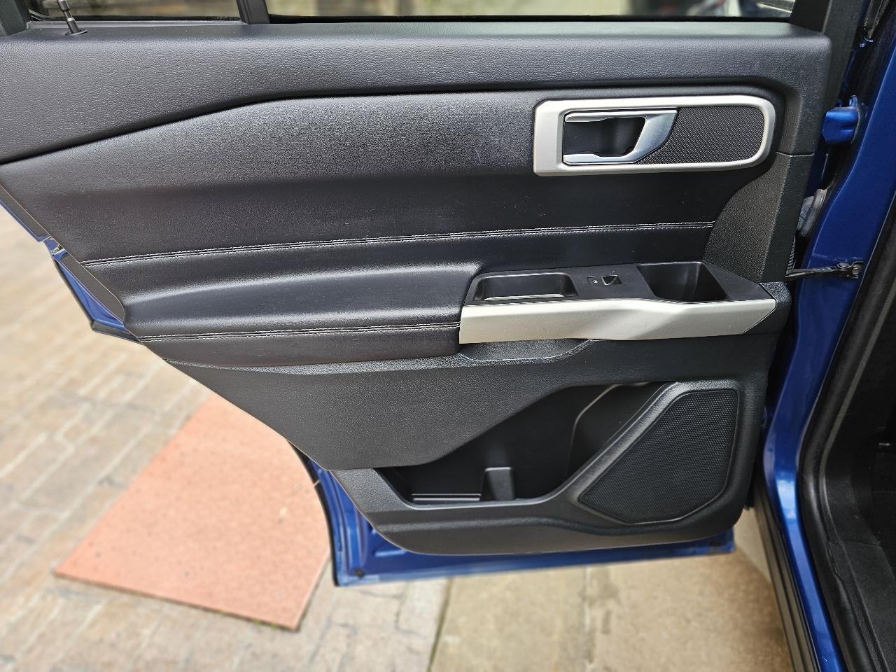 Ford Explorer XLT 2022