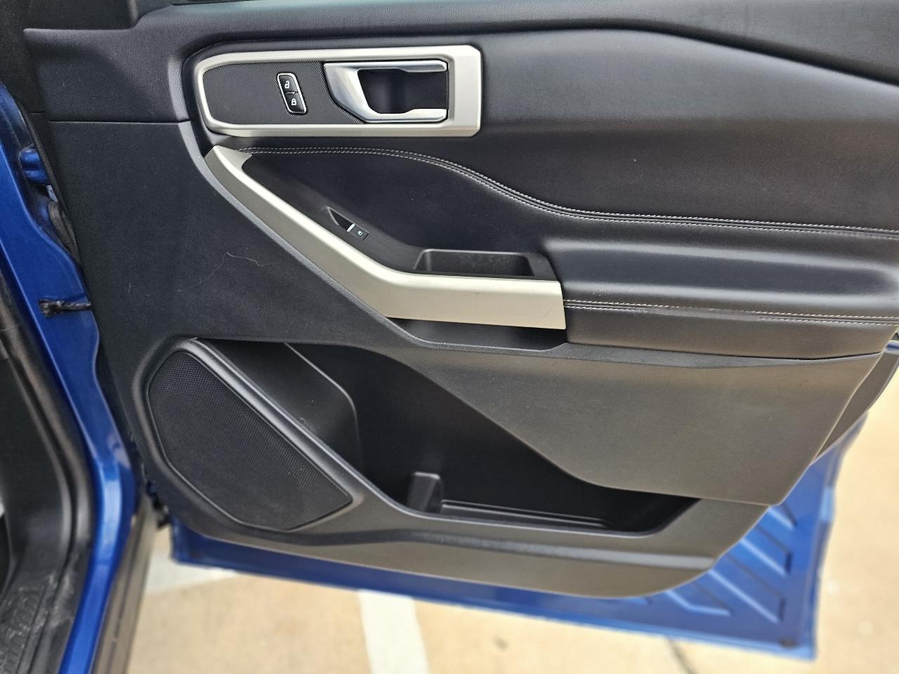 Ford Explorer XLT 2022