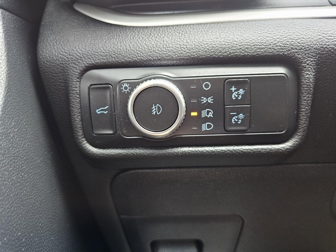 Ford Explorer XLT 2022
