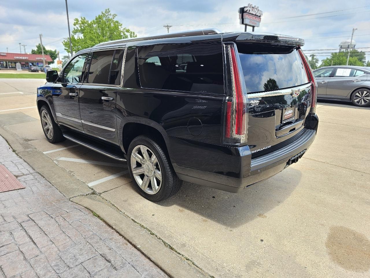 Cadillac Escalade ESV Premium Luxury 4WD 2020