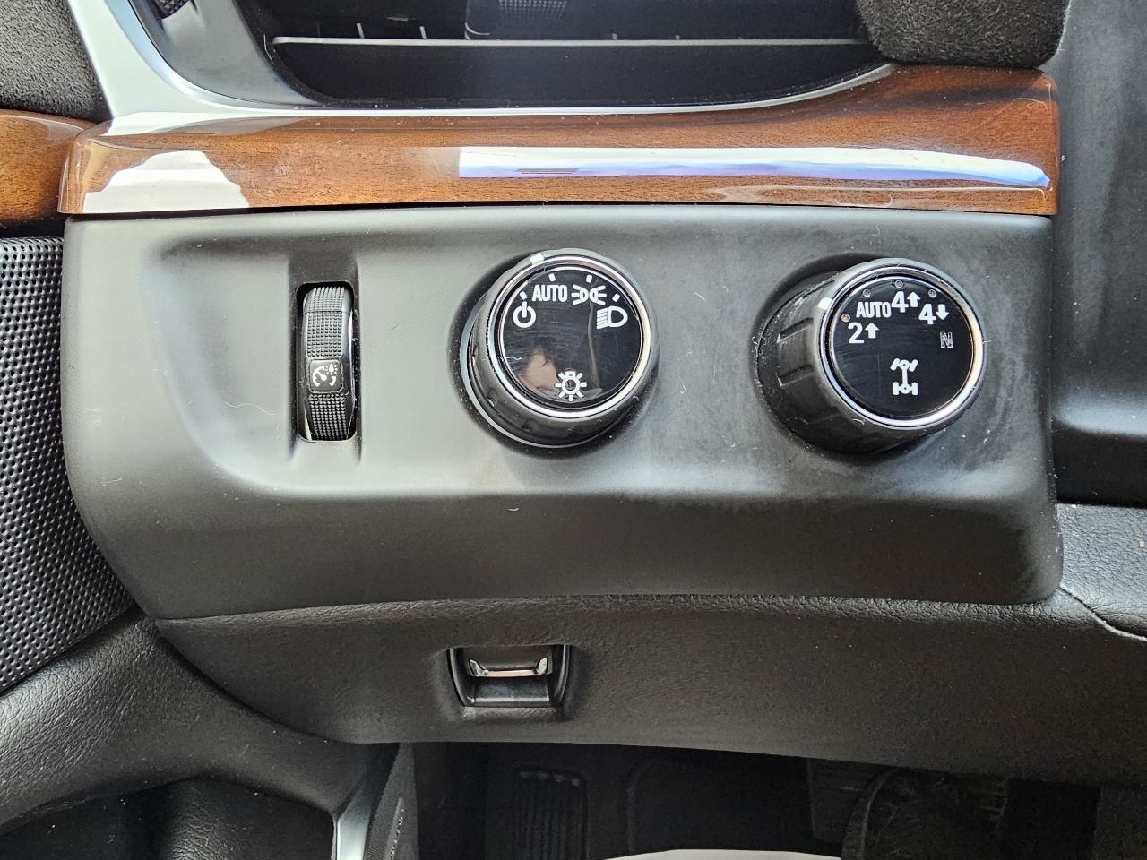 Cadillac Escalade ESV Premium Luxury 4WD 2020
