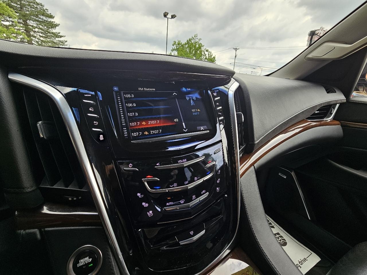 Cadillac Escalade ESV Premium Luxury 4WD 2020