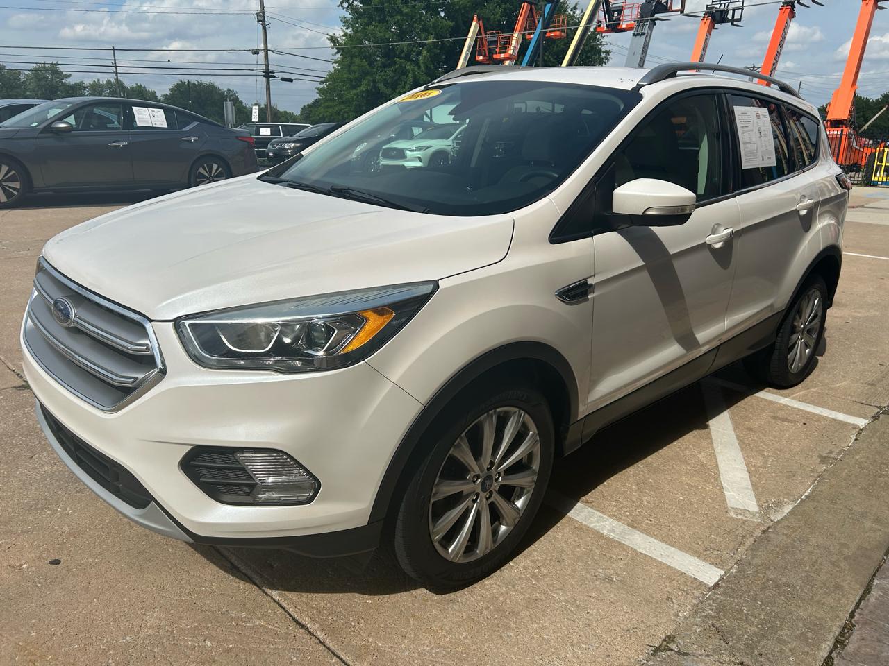 Ford Escape Titanium FWD 2017