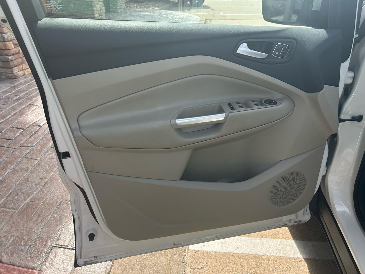 Ford Escape Titanium FWD 2017