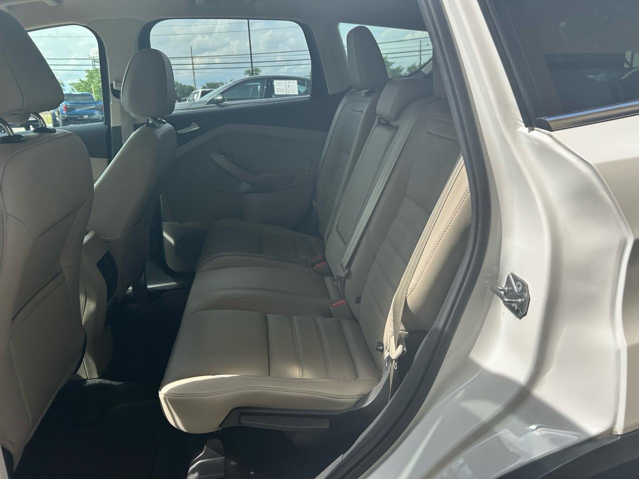 Ford Escape Titanium FWD 2017